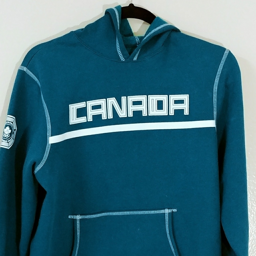 2010 Olympic games hoodie large